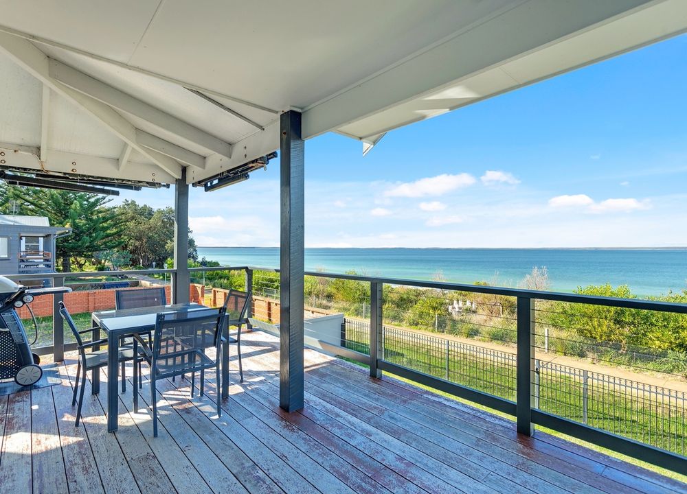  Jervis Bay Realty Holidays: Silver Sands Jervis Bay accommodation in Vincentia