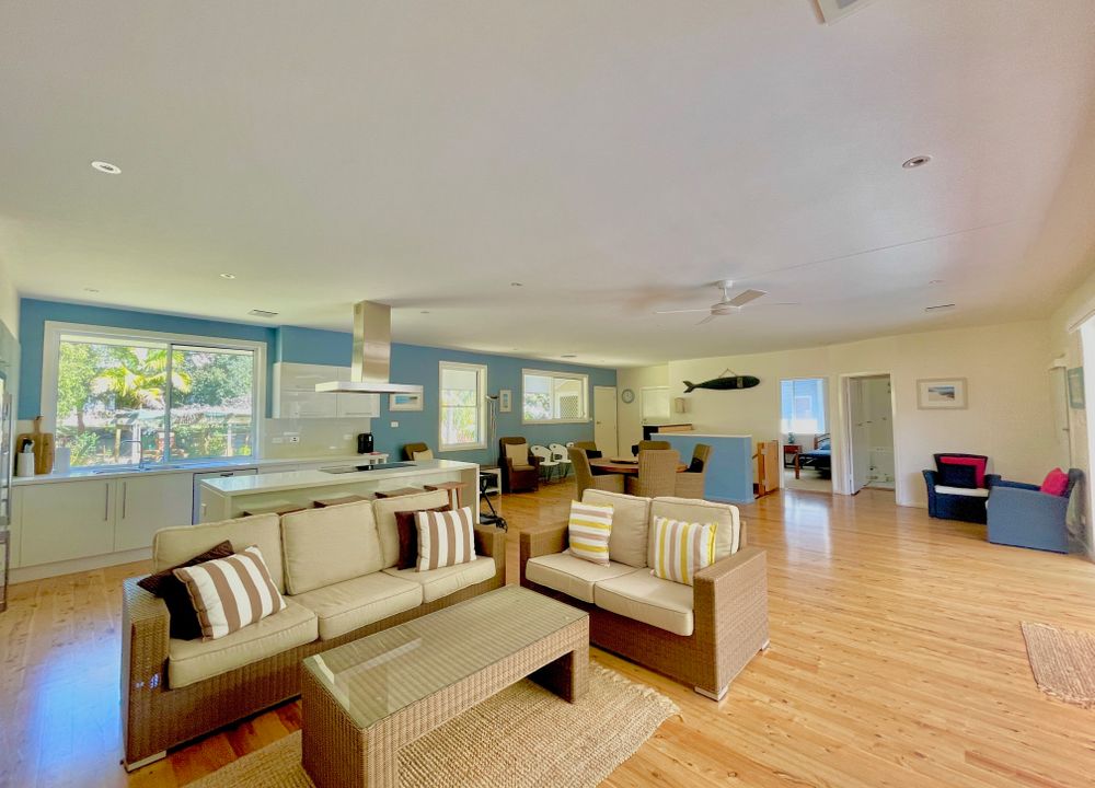  Jervis Bay Realty Holidays: Blenheim Beach Blue Jervis Bay accommodation in Vincentia