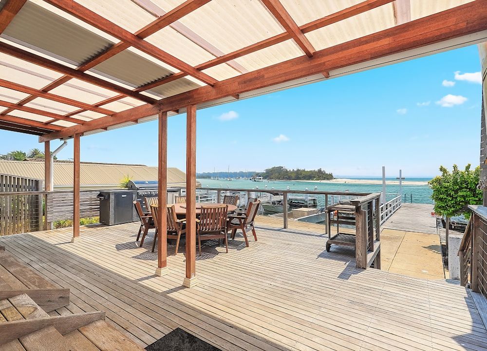  Jervis Bay Realty Holidays: Waterfront – Boatshed and Boathouse – Private Jetty Jervis Bay accommodation in Huskisson