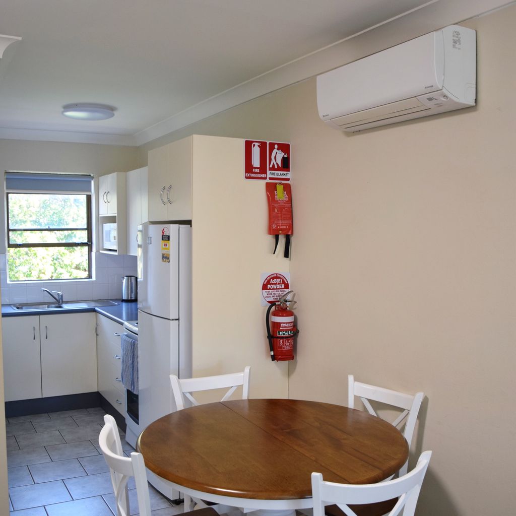 Kitchen and dining area.