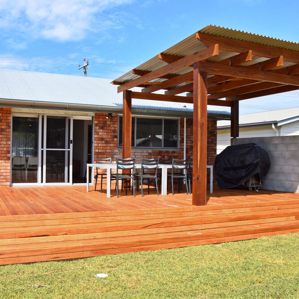 Back deck and BBQ area.