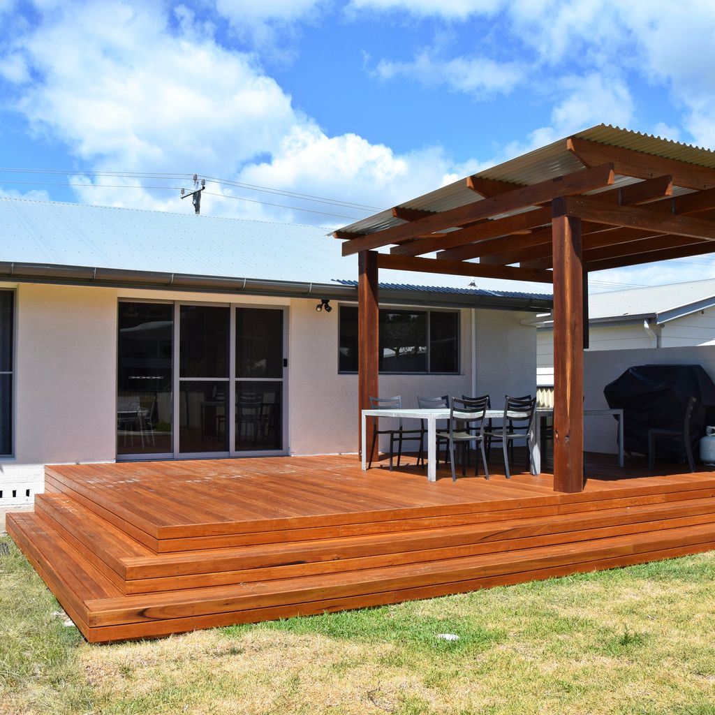 Back deck and BBQ area.