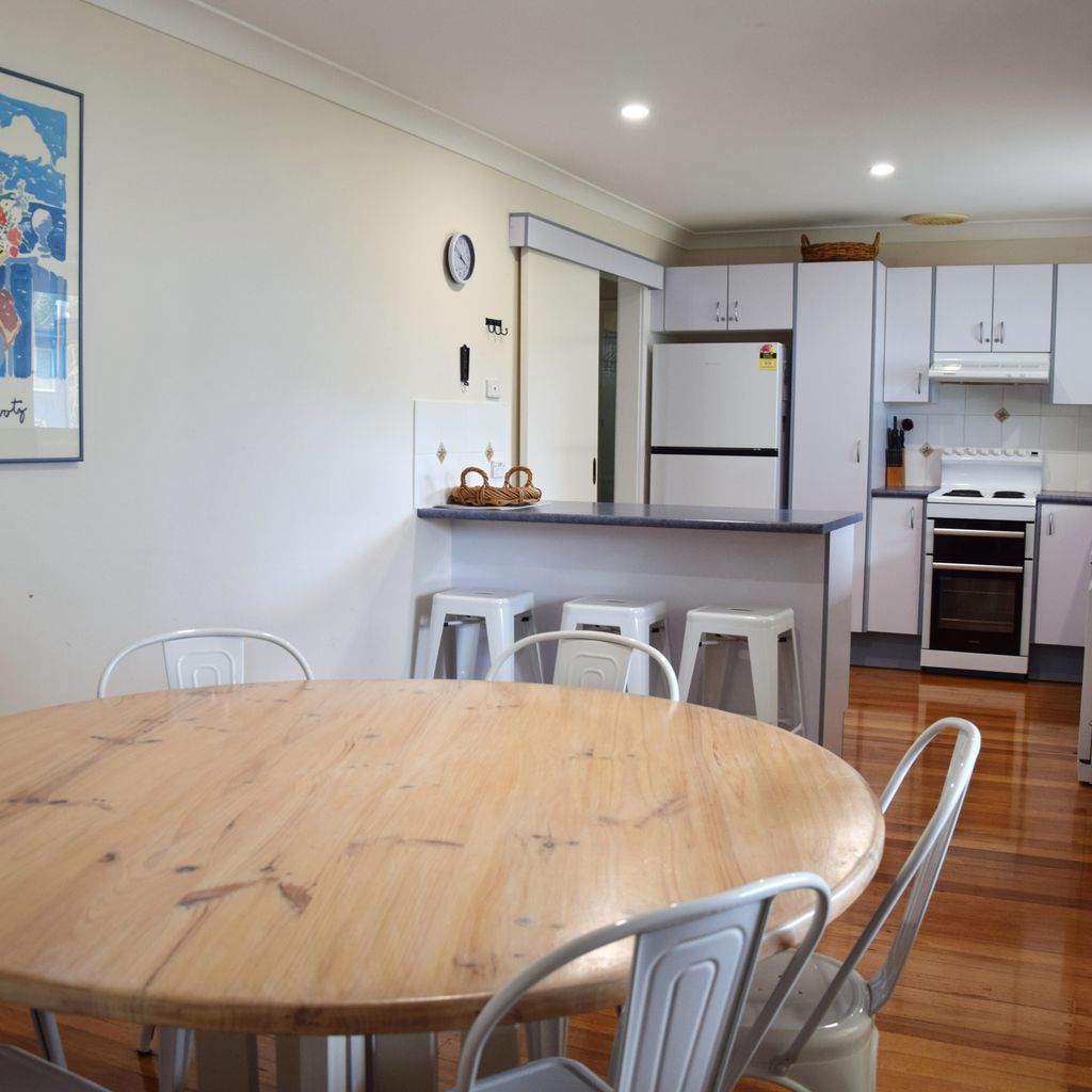 Kitchen and dining area.