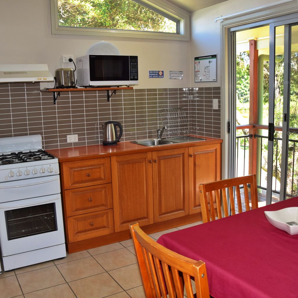 Kitchen and dining area.