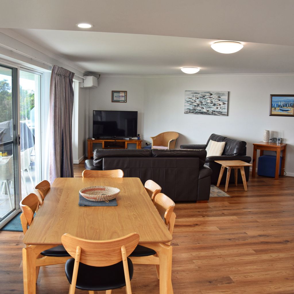 Ocean Shores Apartment 14