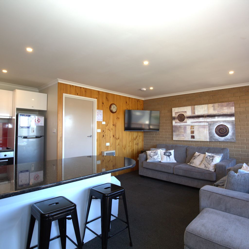 Snowy Saga – 1/46 Gippsland Street