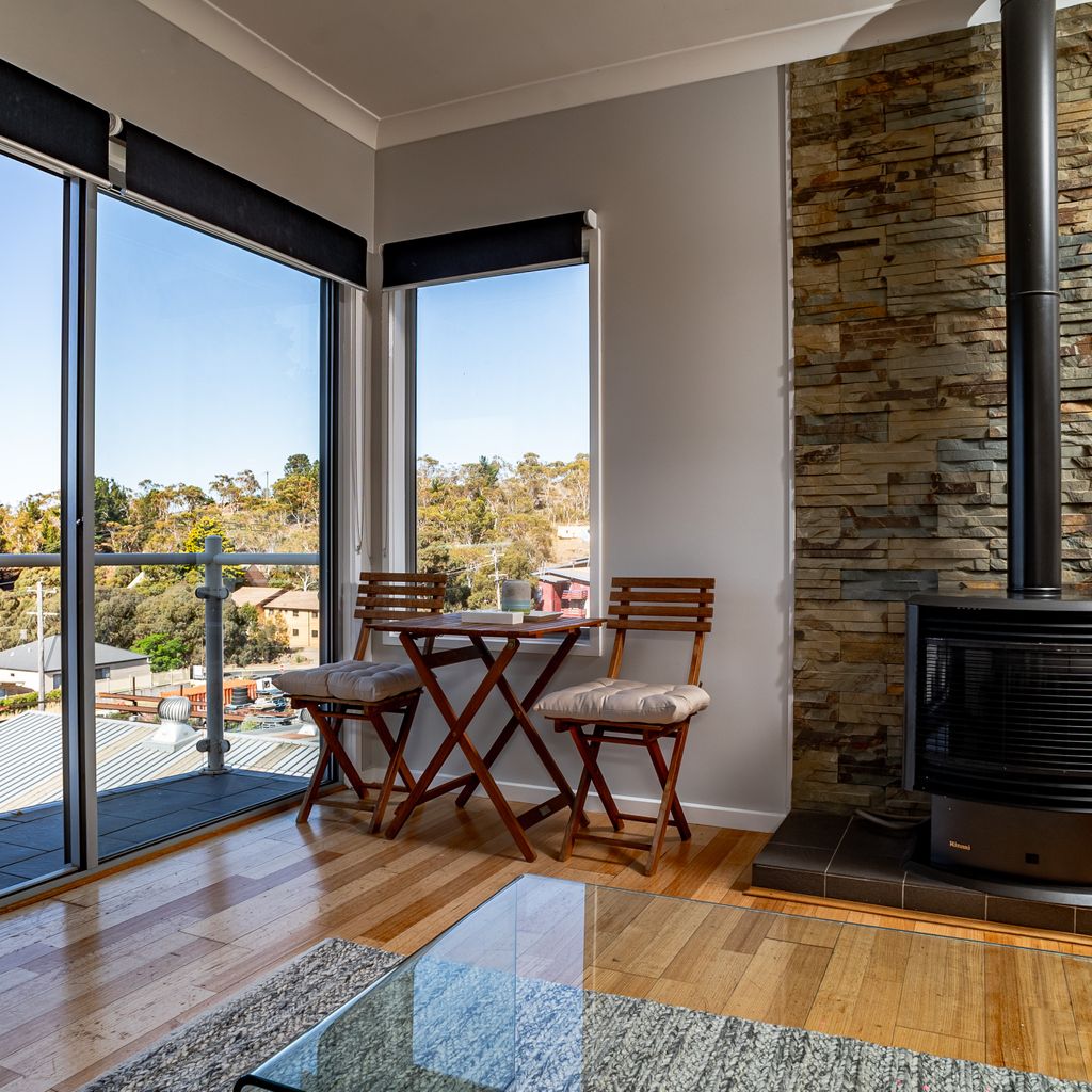 Aspect – 2/8a Poley Cow Lane