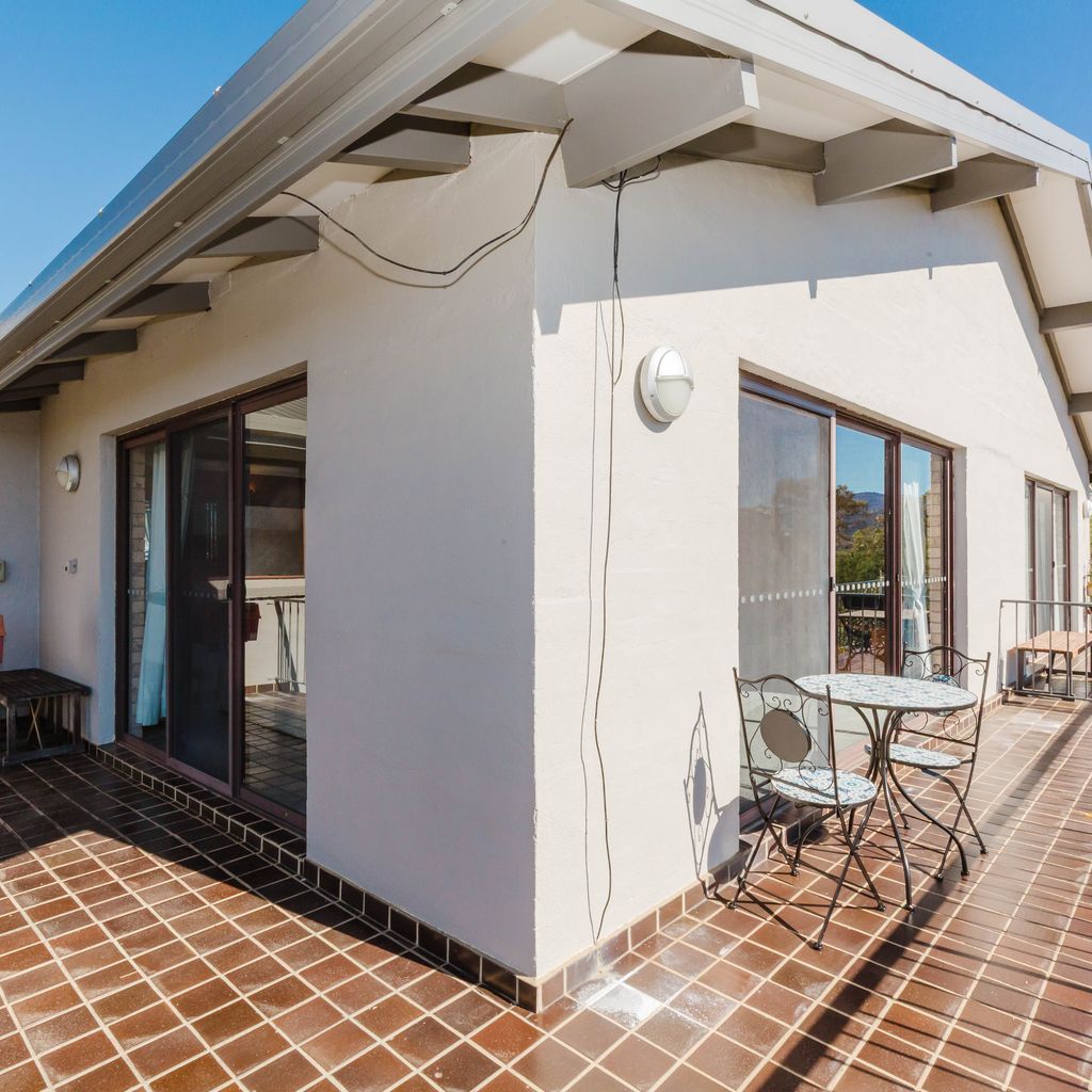 Aviemore – 2/14 Cobbodah Street