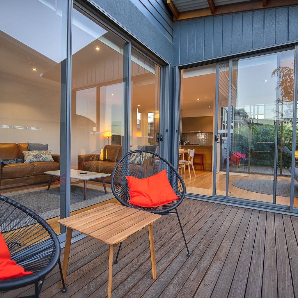 Piper’s – 2/111A Gippsland Street