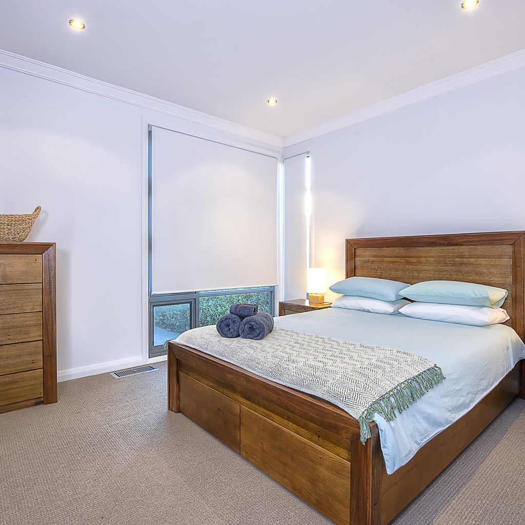 Piper’s – 2/111A Gippsland Street