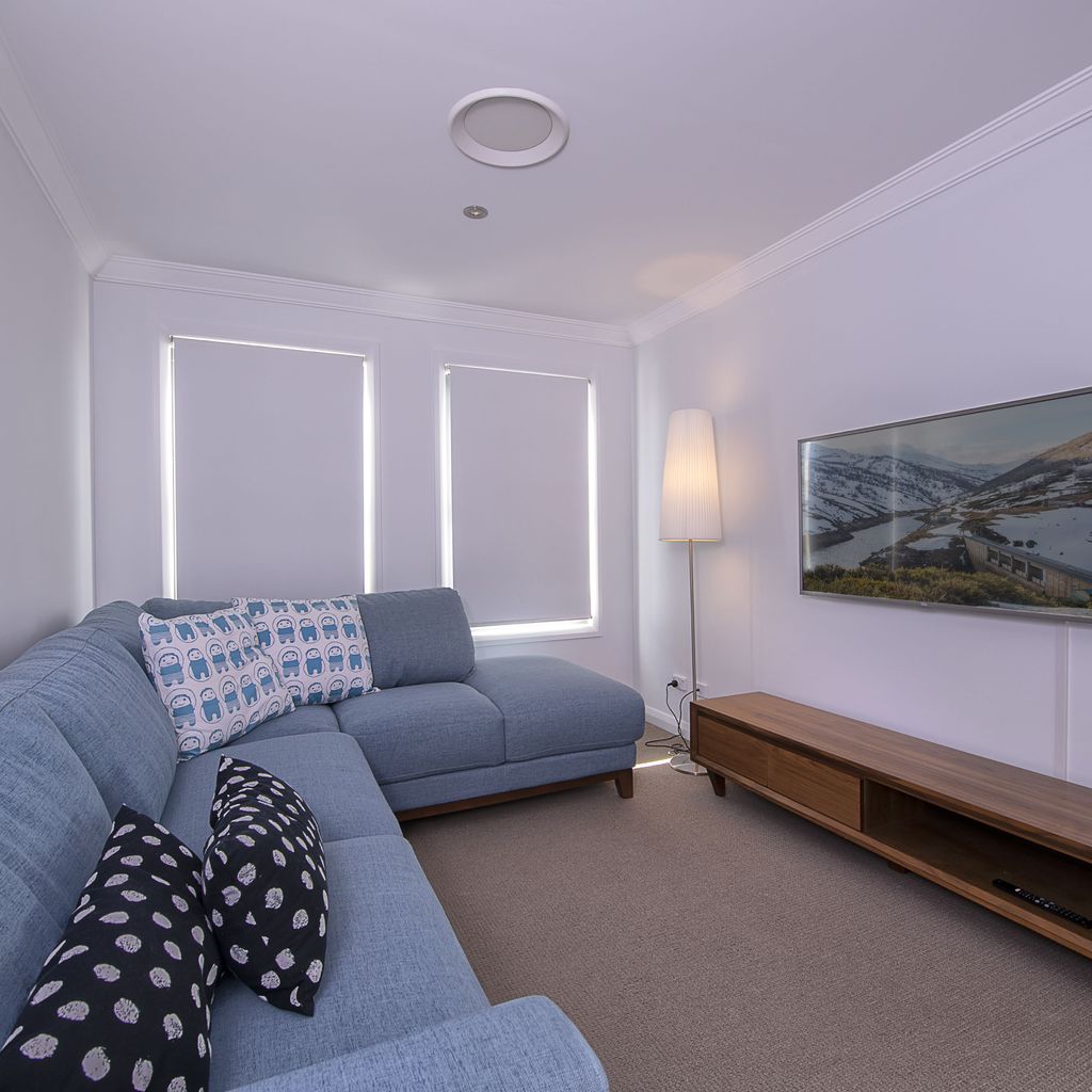 Piper’s – 2/111A Gippsland Street