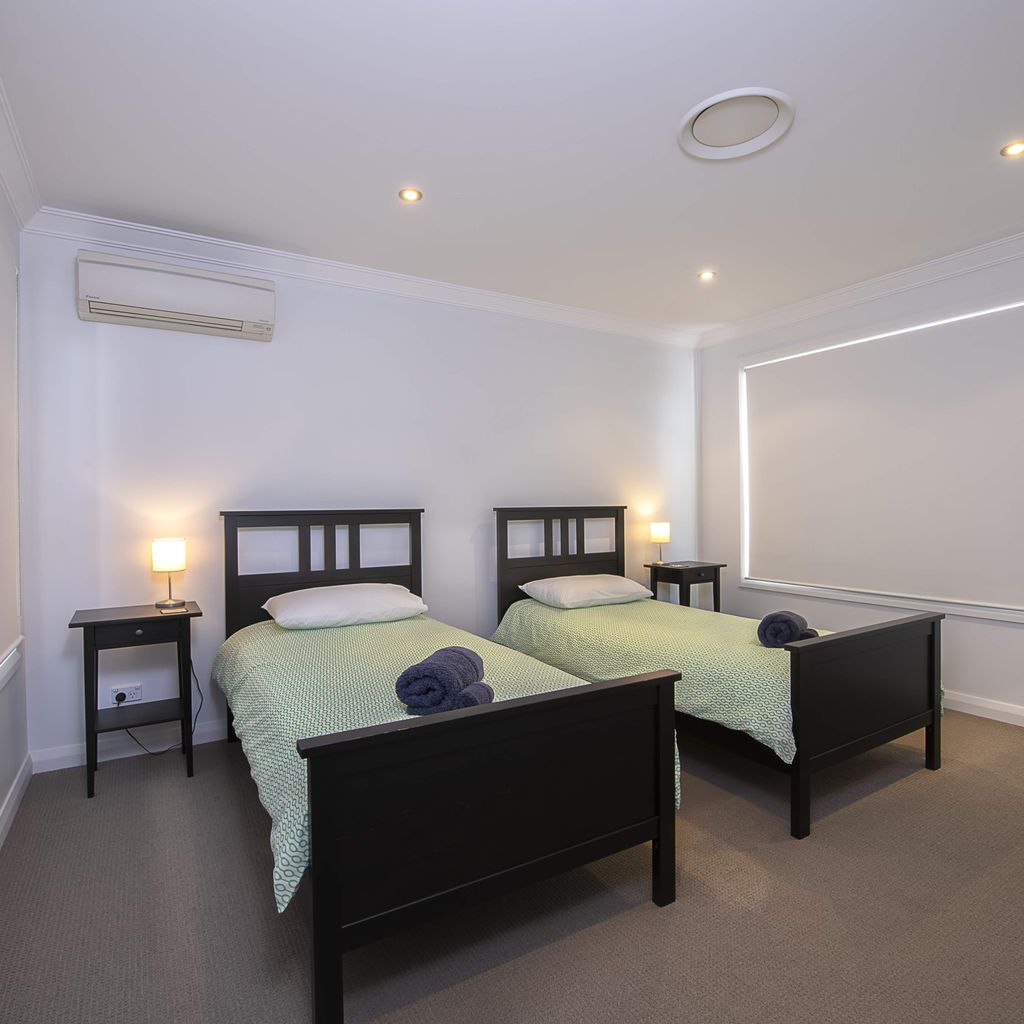 Piper’s – 2/111A Gippsland Street