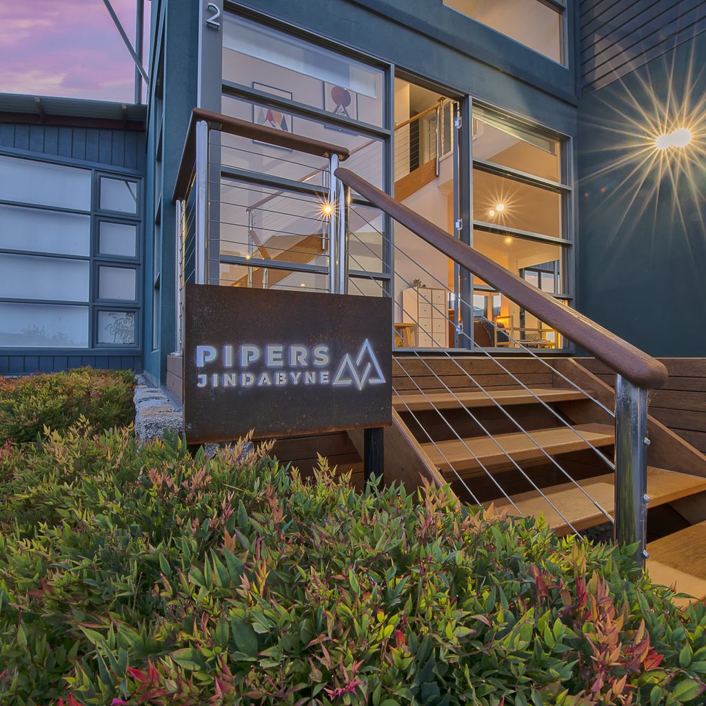 Piper’s – 2/111A Gippsland Street