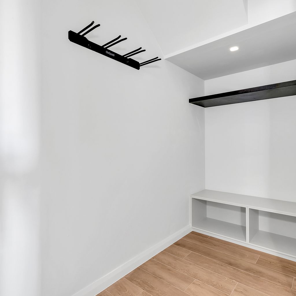13B Alice Street