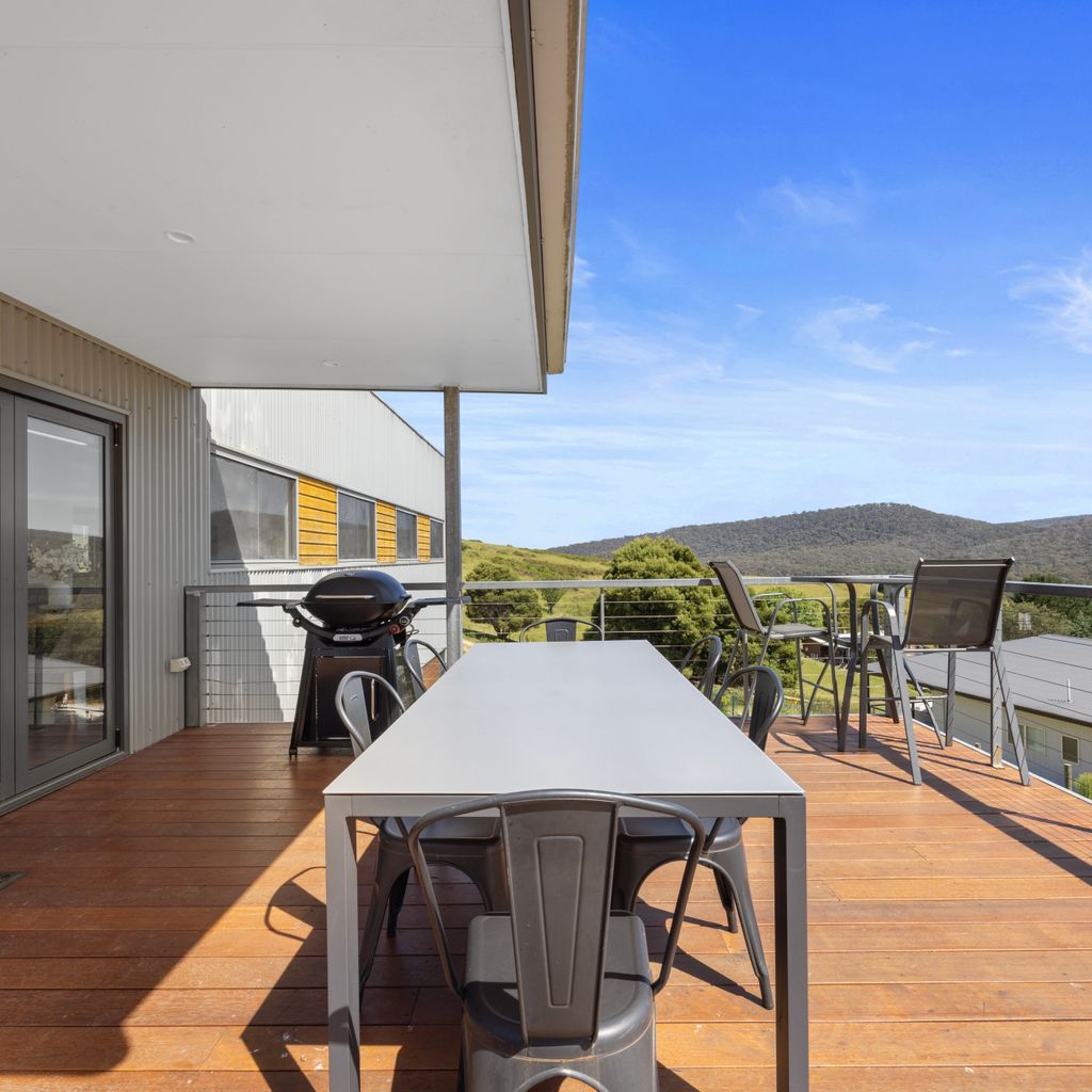 Black Diamond – Merrijig – Sleeps 14