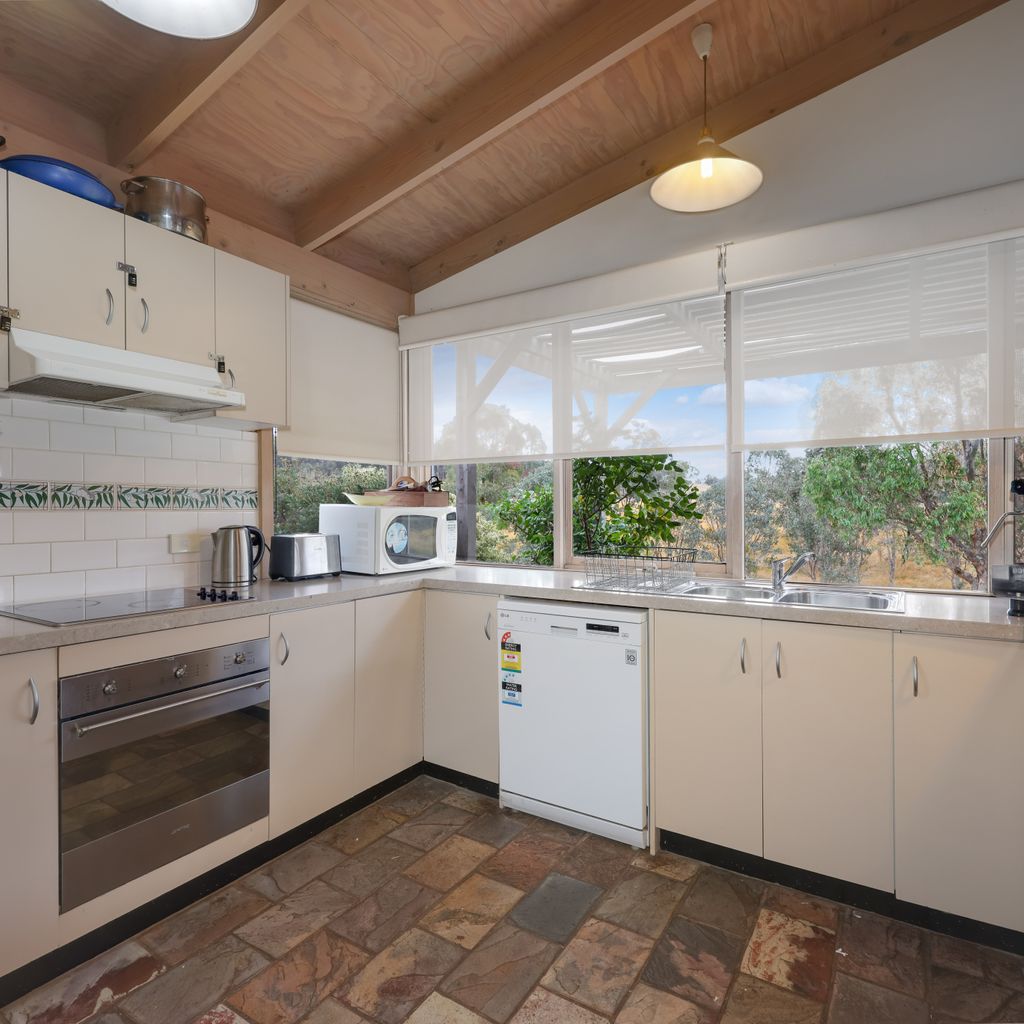 Wollondilly – Mansfield – Sleeps 10