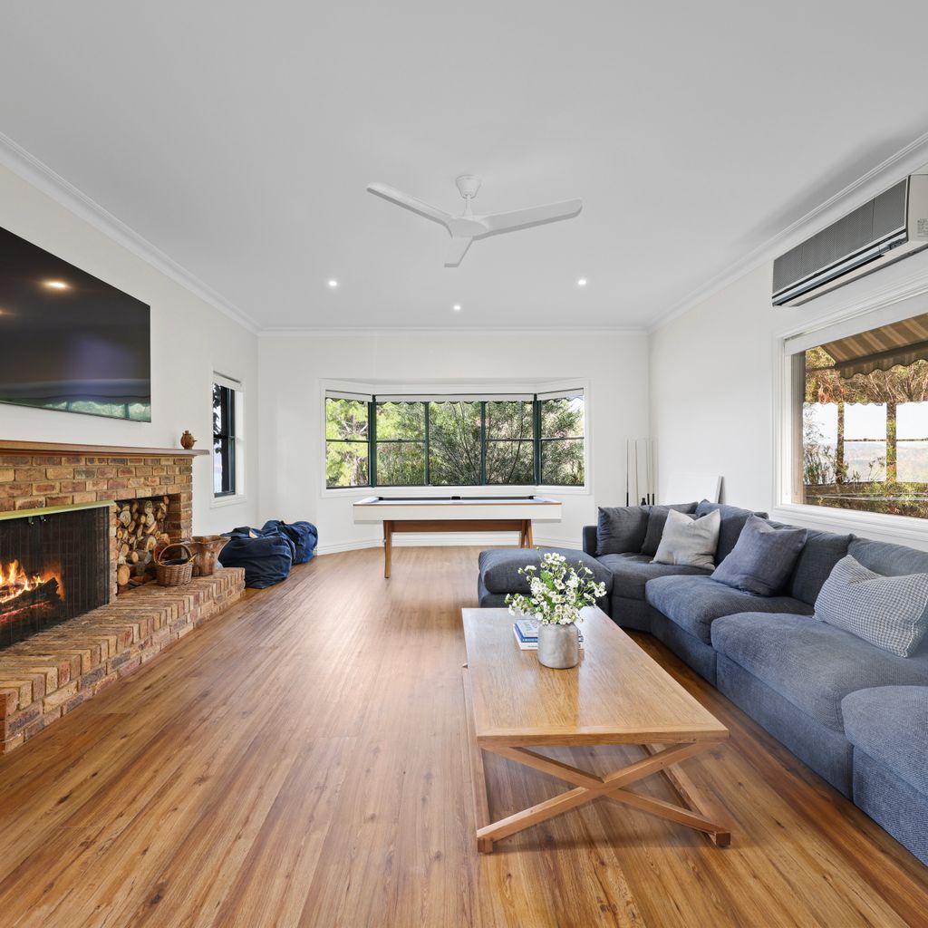 Lake Access – Mansfield – Sleeps 12