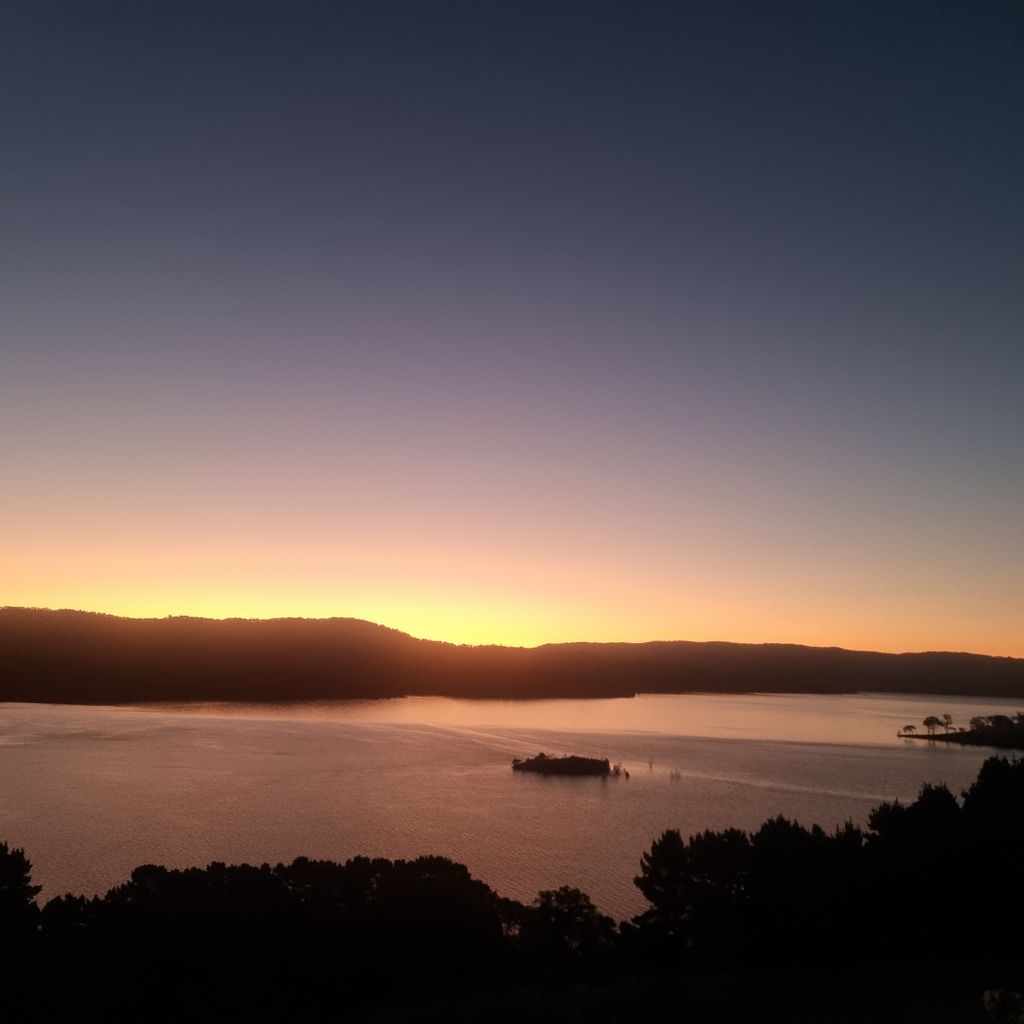 Lake Access – Mansfield – Sleeps 12