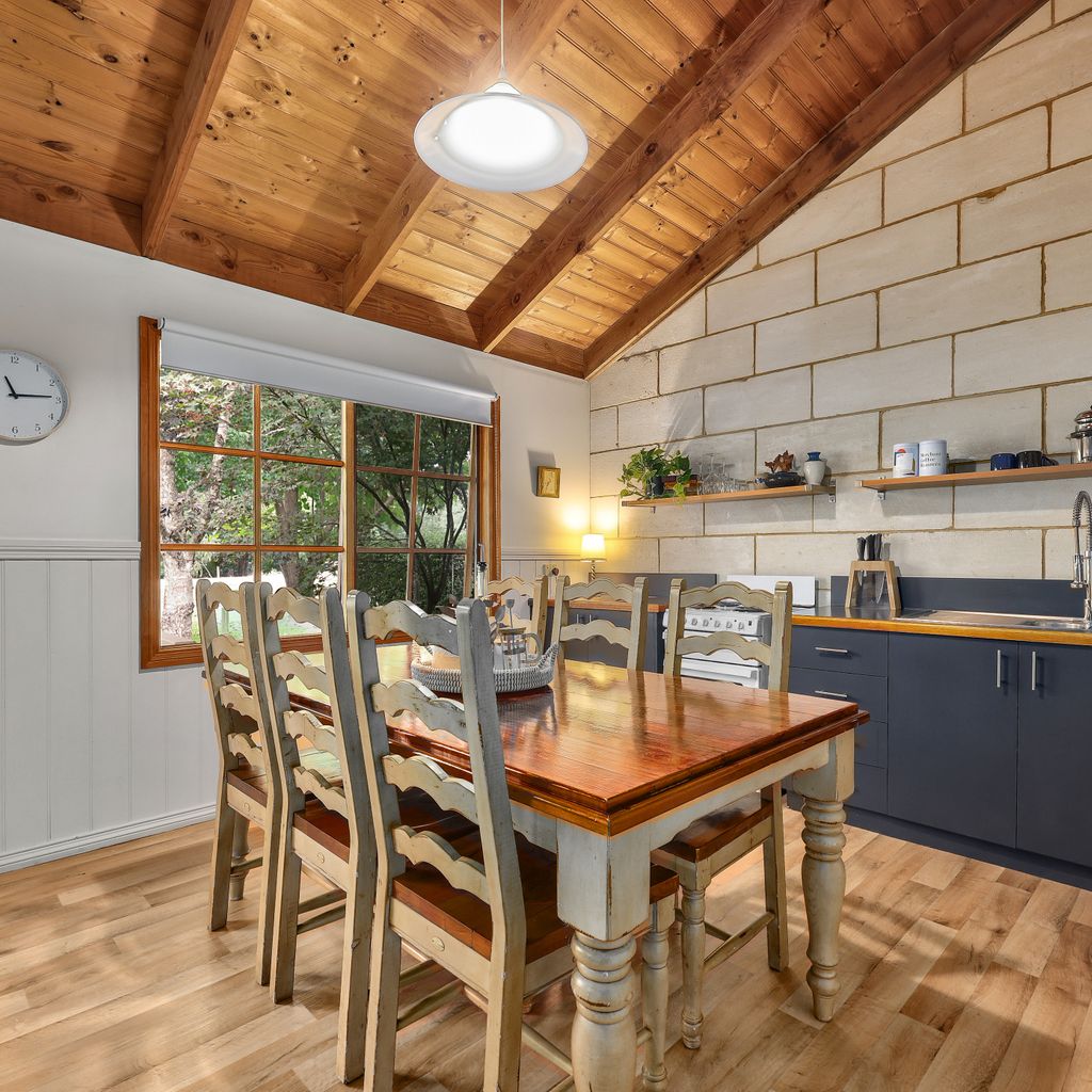 Jamieson Cottages – Cottage THREE – Sleeps 4