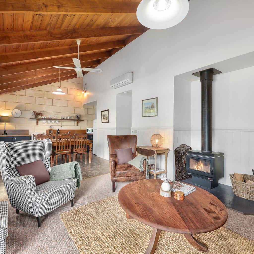 Jamieson Cottages – All Four Cottages – Sleeps 16