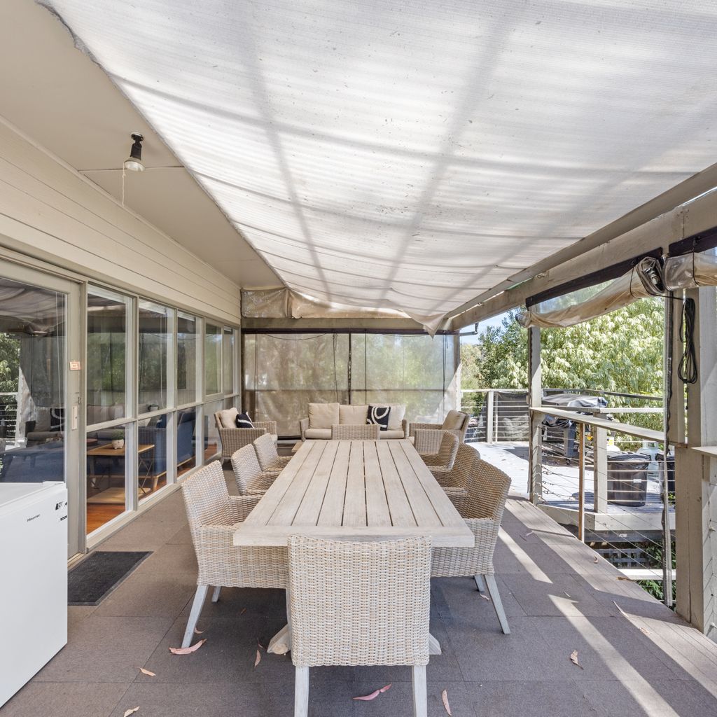 Paradise Retreat Lakehouse Jamieson