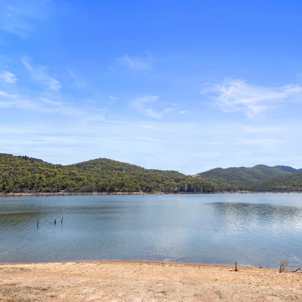 Paradise Retreat Lakehouse Jamieson