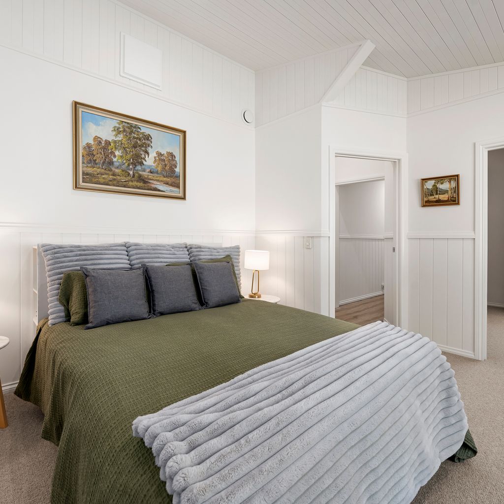 Stoneleigh Rise – Mansfield – Sleeps 12