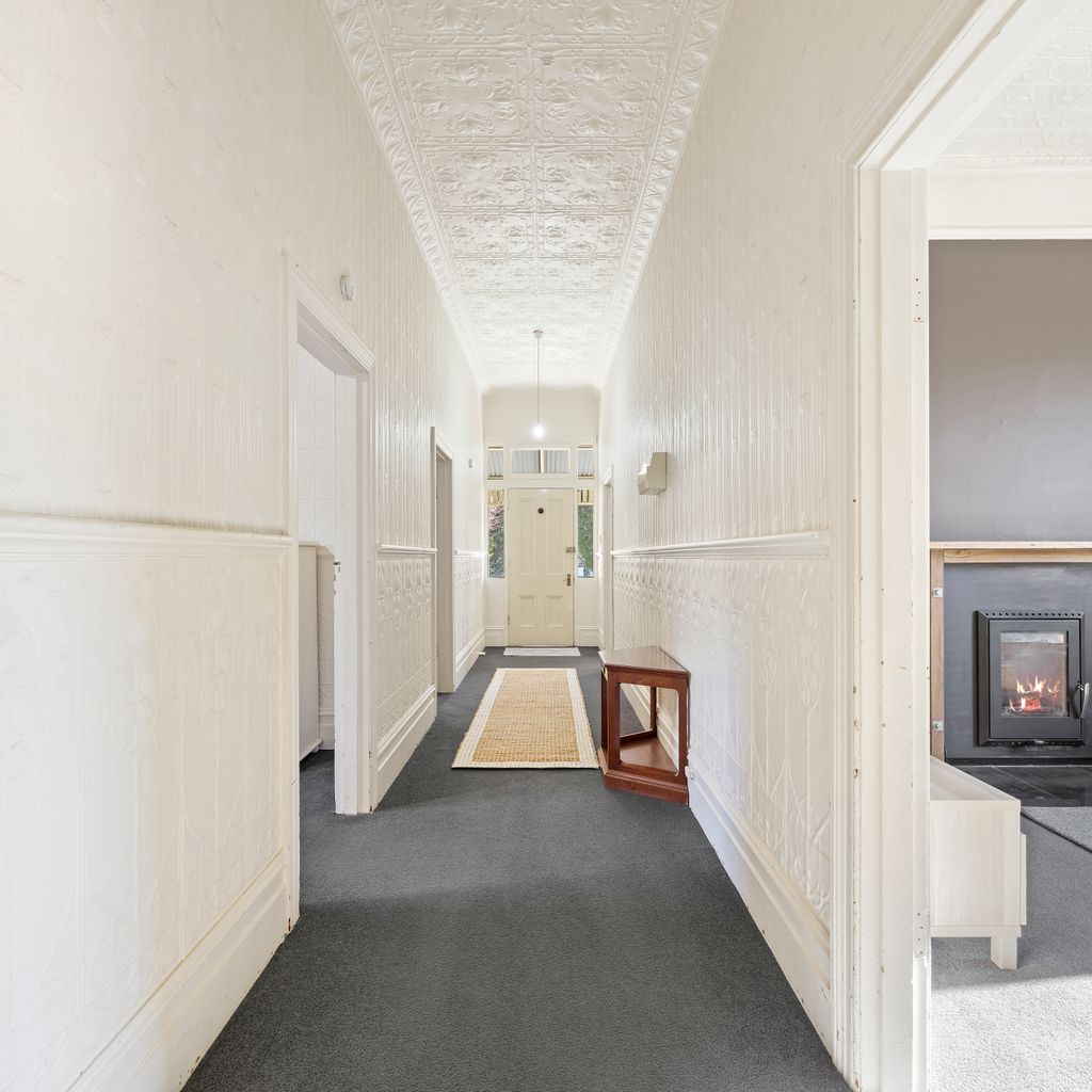 The Parade – Mansfield – Sleeps 8