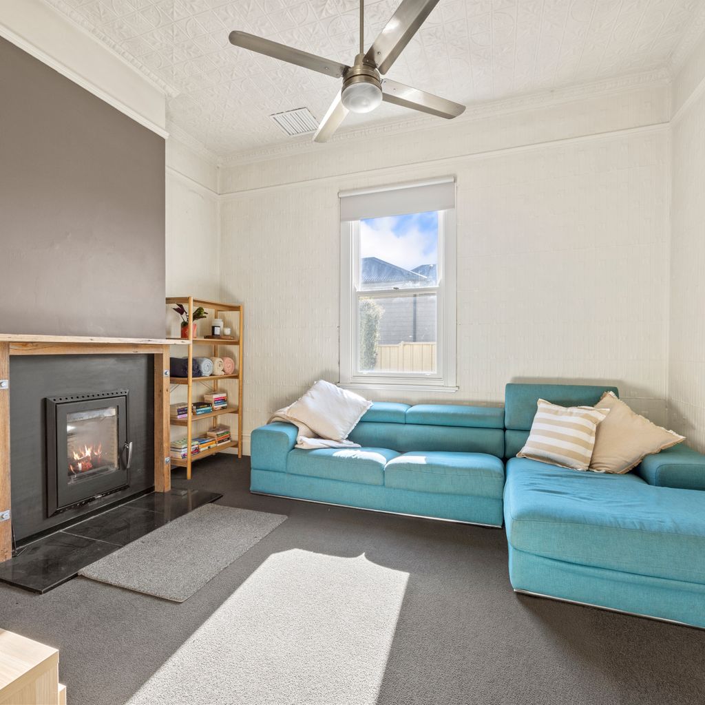 The Parade – Mansfield – Sleeps 8