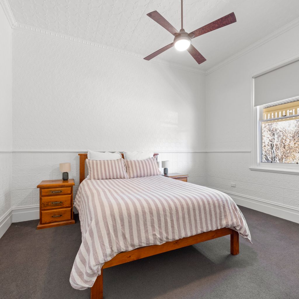 The Parade – Mansfield – Sleeps 8
