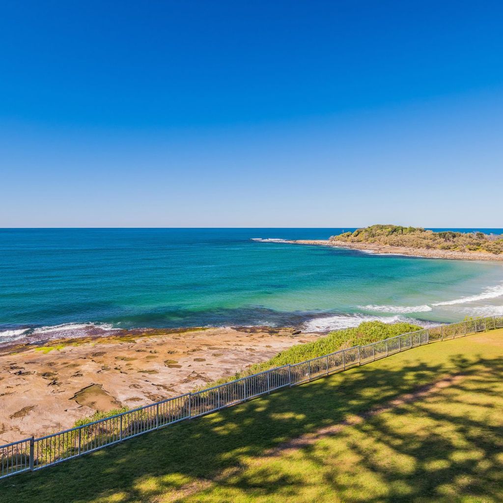 Craigmore On the Beach - Unit 13 - Wake Up To This.