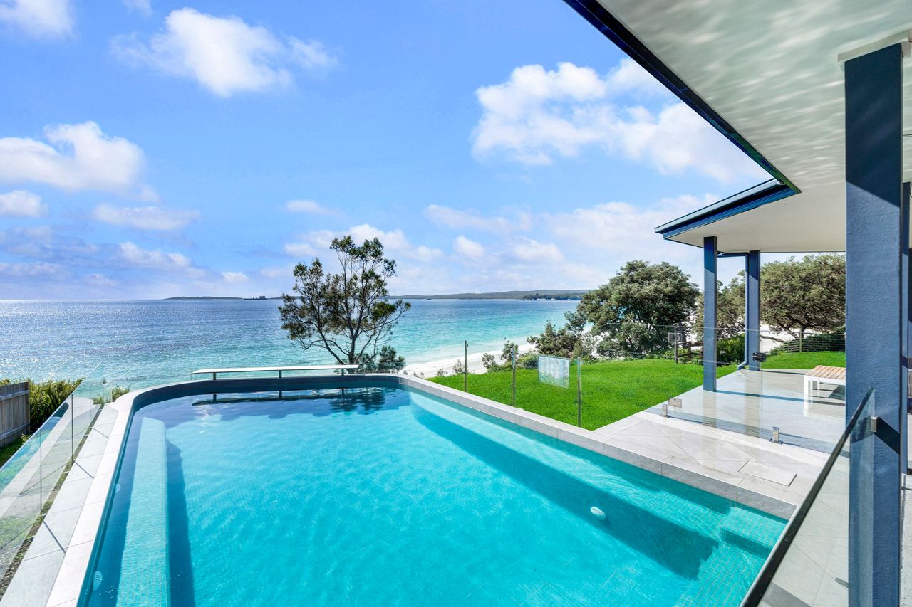 Bellevue at Hyams, Hyams Beach - The Holidays Collection