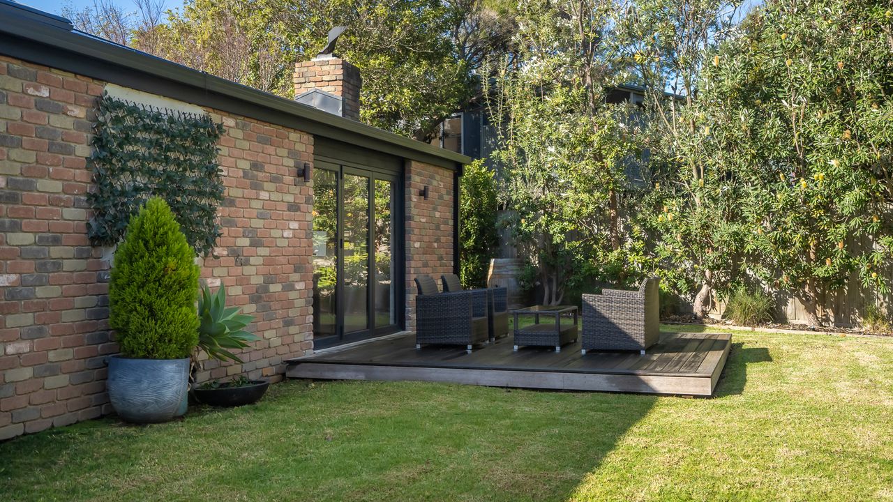 Lomond House Photo 24
