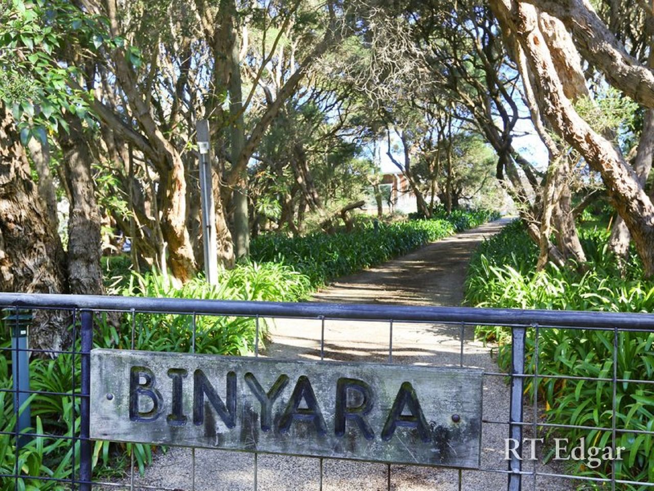 Binyara Cottage Photo 9
