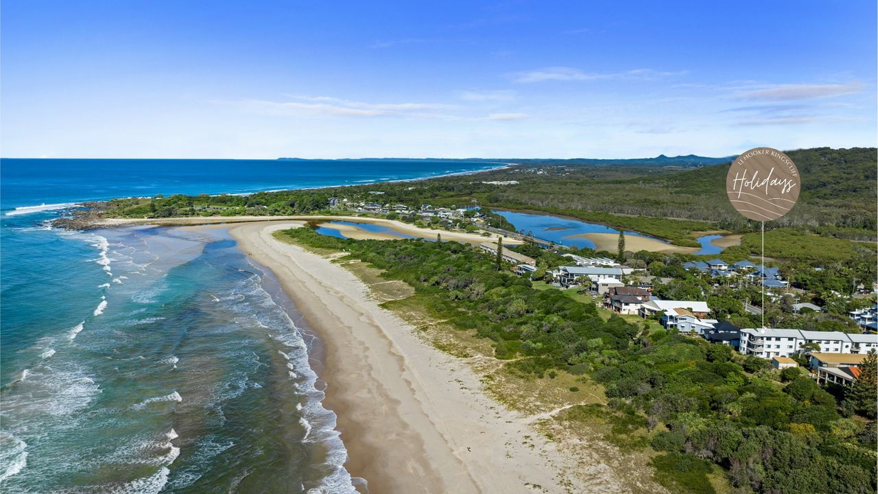 Shoreline 3 Beachfront Apartment