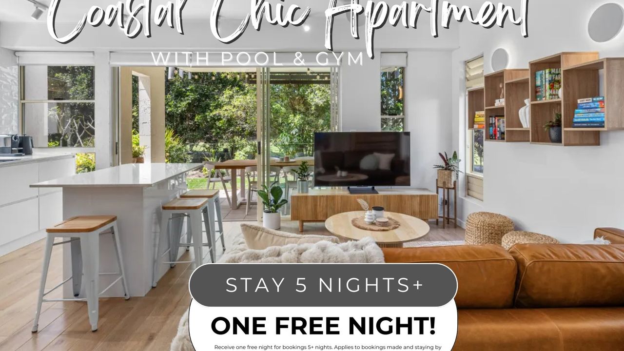 Coastal Chic Apartment – with Pool & Gym!