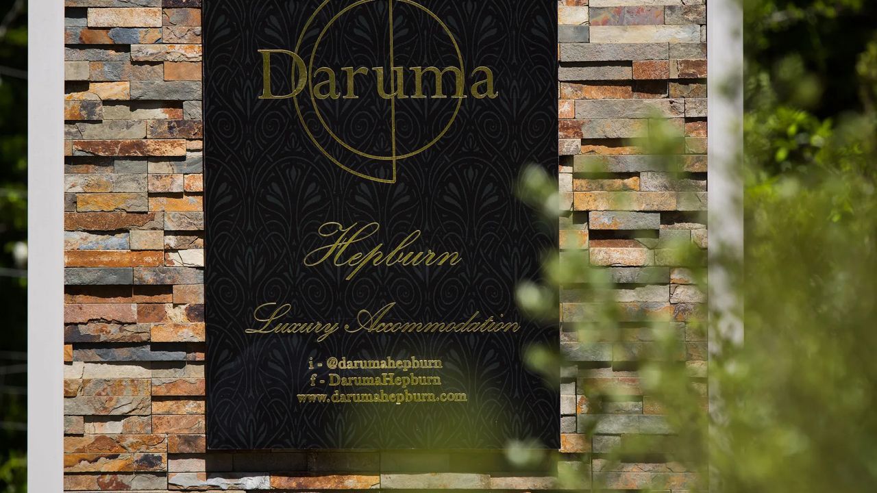 Daruma Hepburn