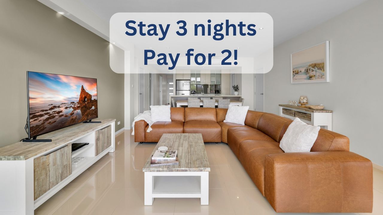 Our Beach House at Husky – Stay for 3 Pay for 2! Relax in Style
