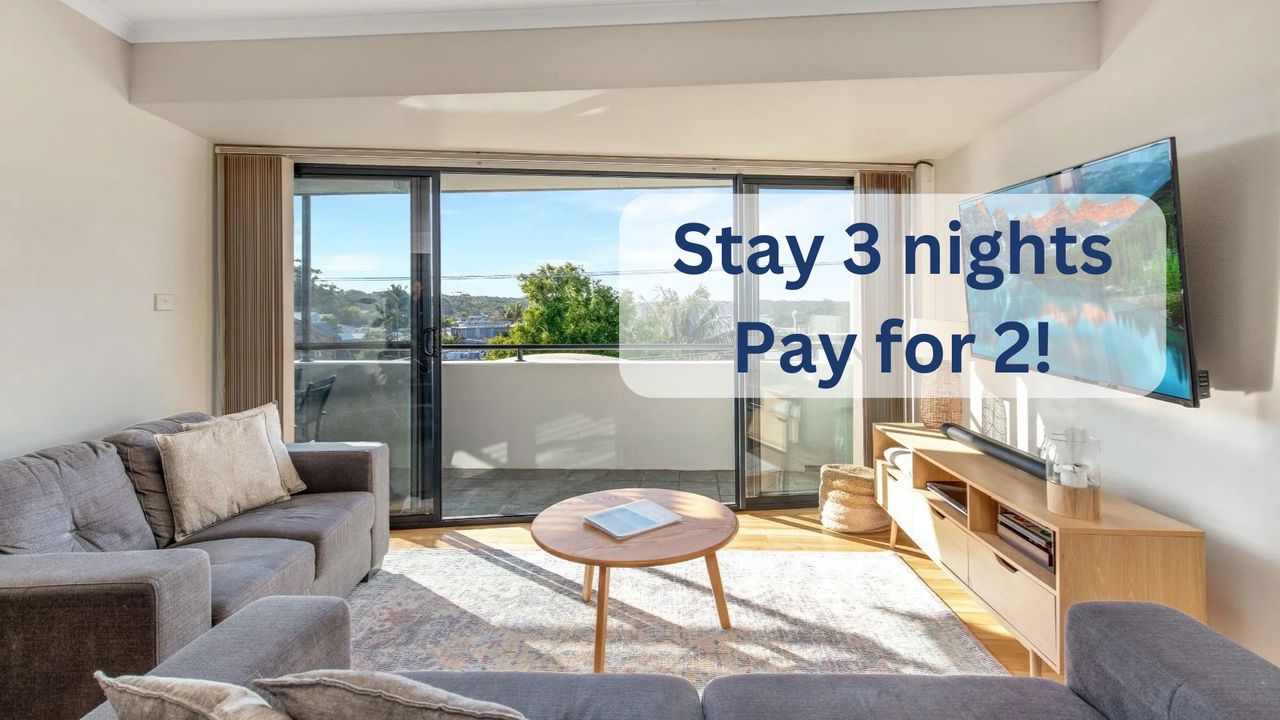 Husky Oasis – CENTRE OF HUSKISSON –
