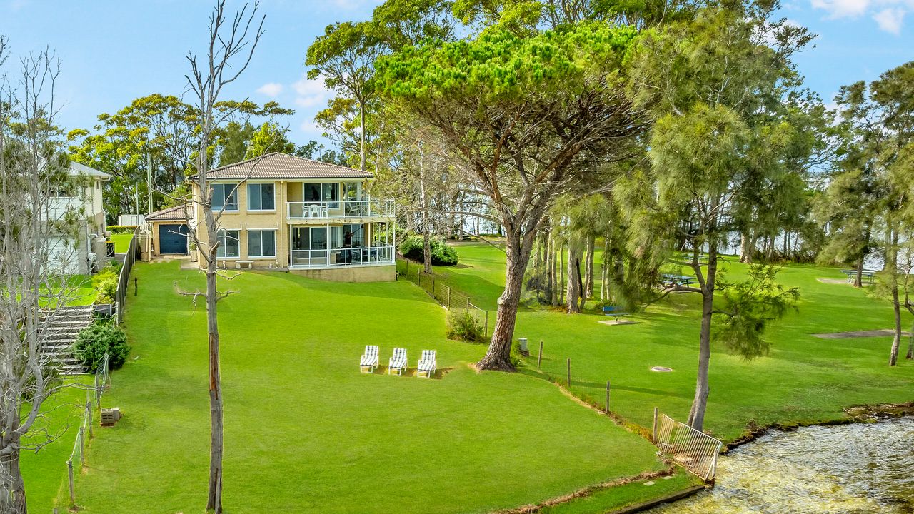 Isl5 – Island Point by Experience Jervis Bay