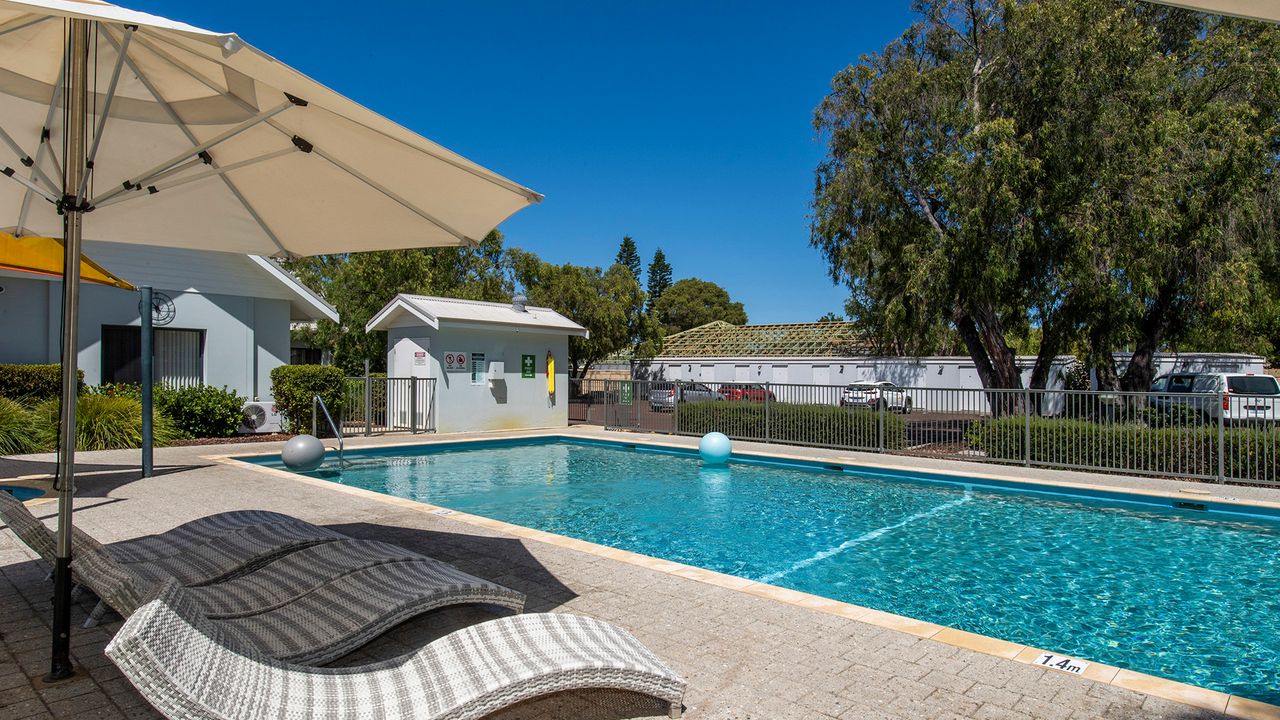 Cape View Beach Resort – Endless Summer