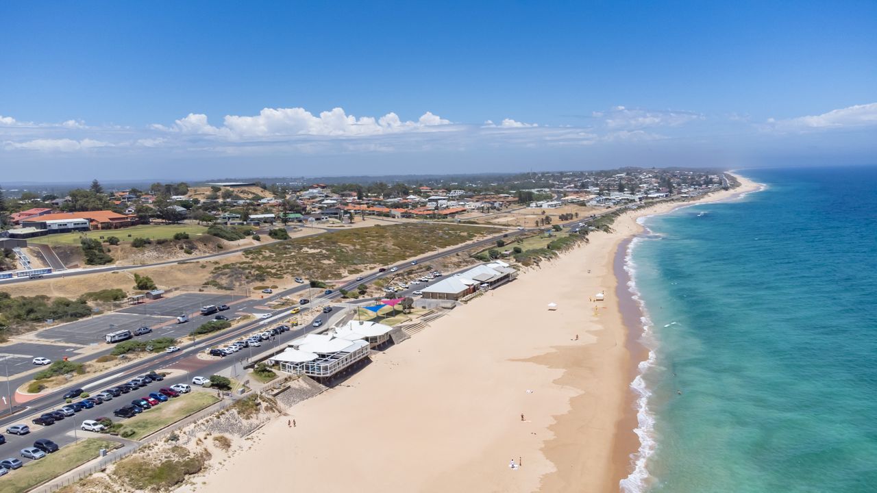City Townhouse- Bunbury