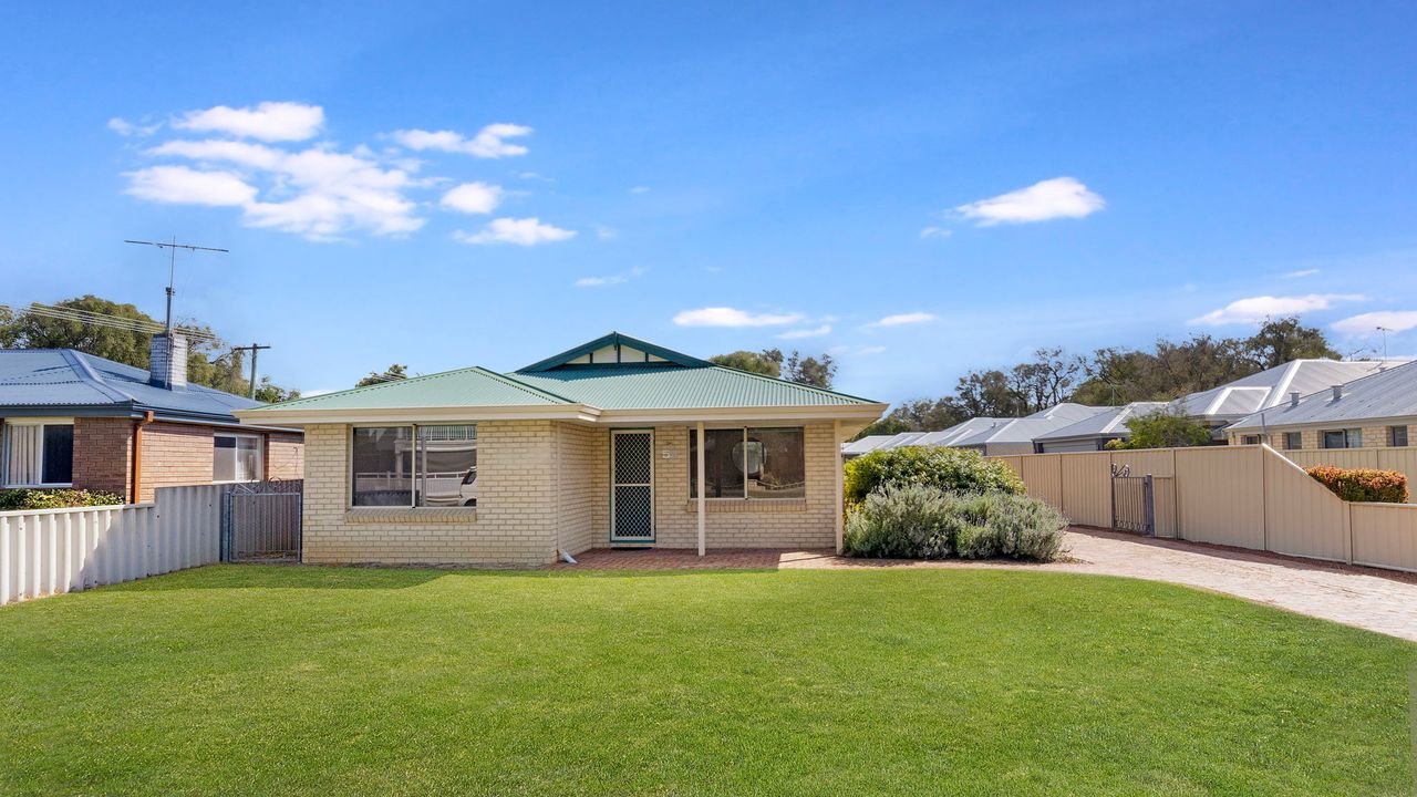 Our Beach House- Busselton