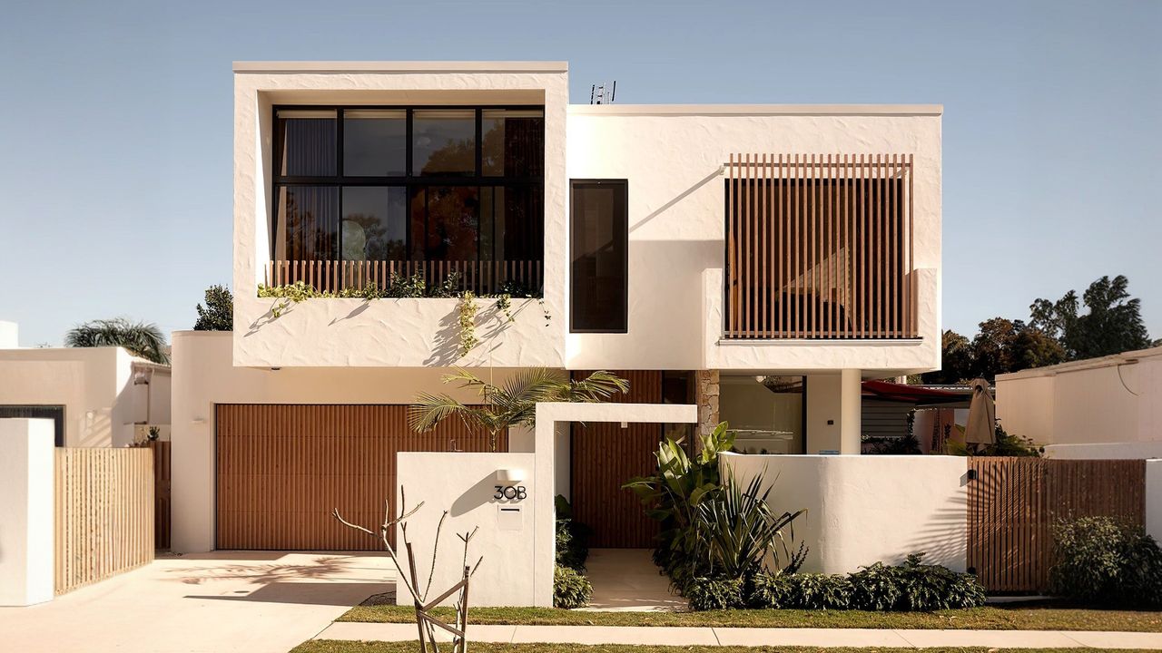 Ammamead House