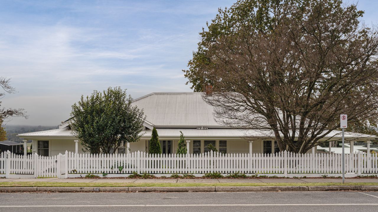White Oaks