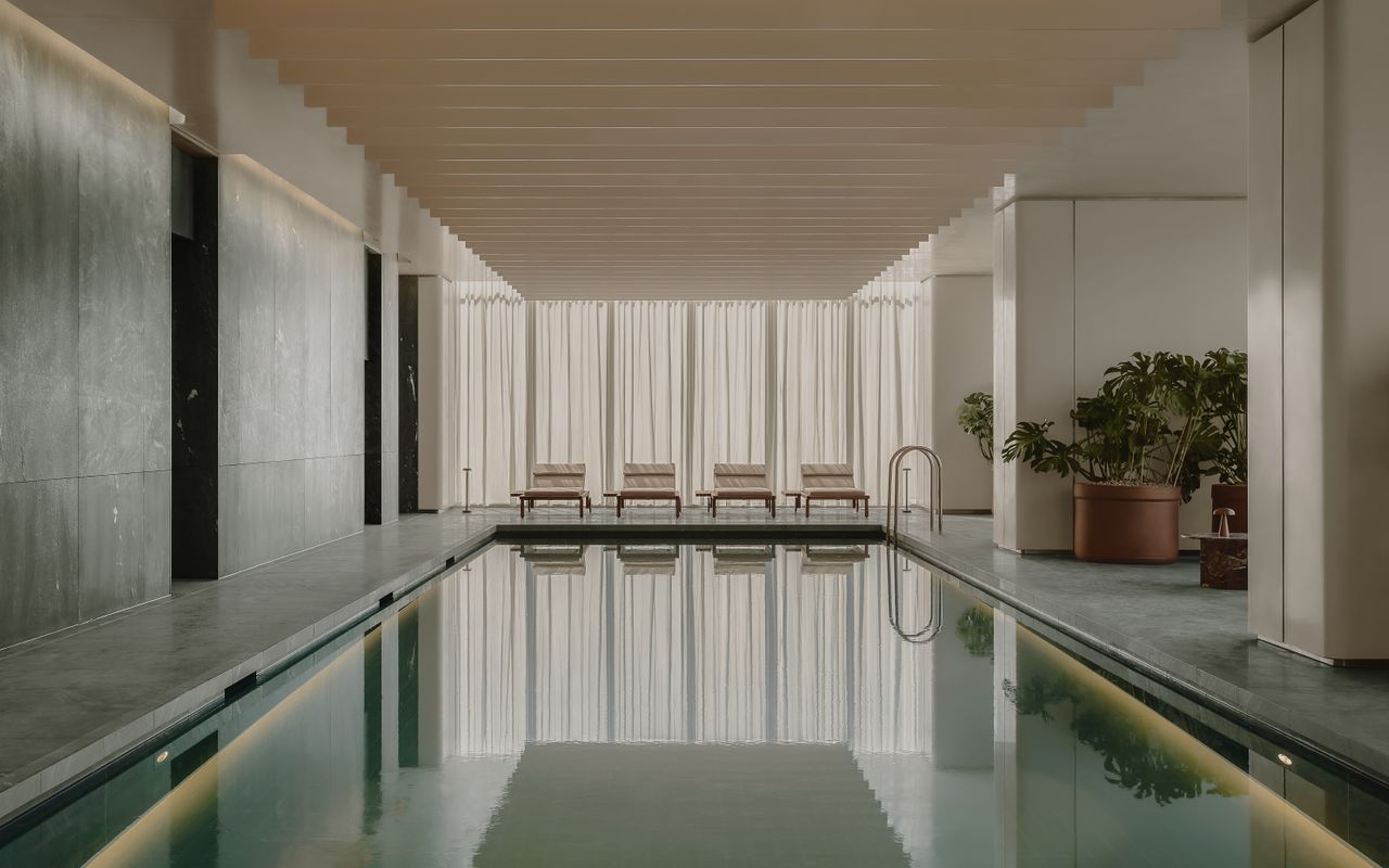The Pool House - Indoor Pool