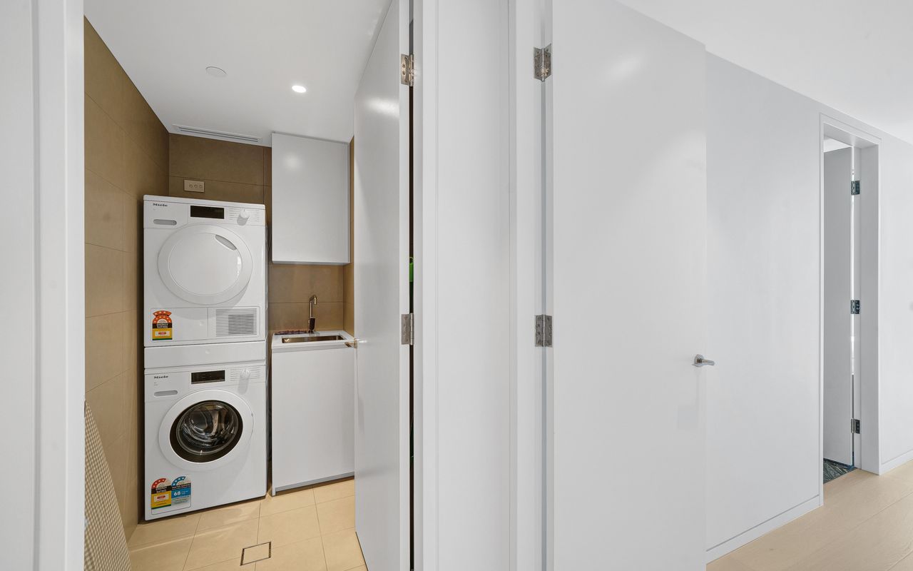 Modern Elegance Barangaroo (I30)