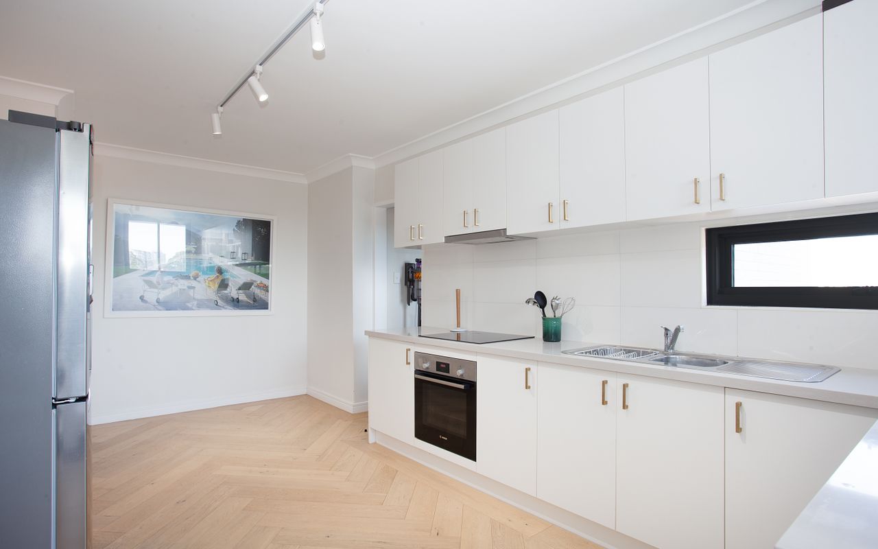 The Bondi Escape ISYD