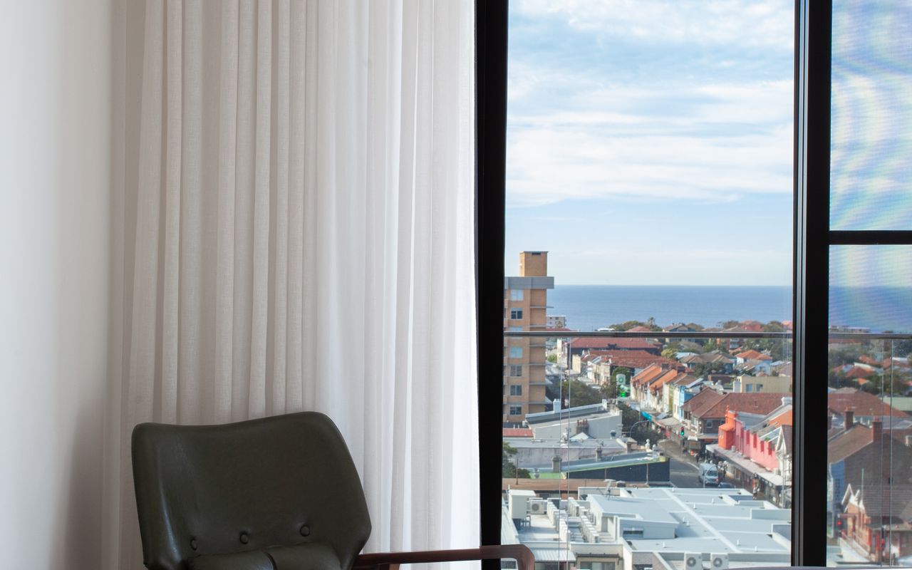The Bondi Escape ISYD