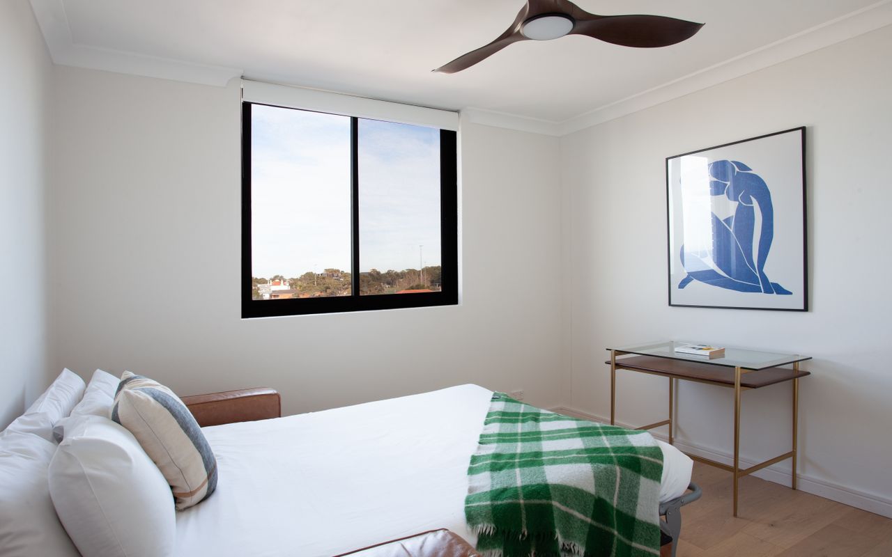 The Bondi Escape ISYD
